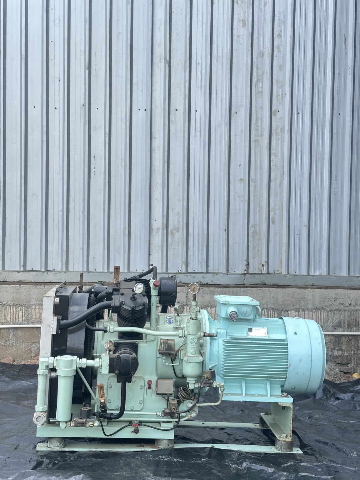J.P. SAUER & SOHN - 311 L - MARINE AIR COMPRESSOR - Image 3