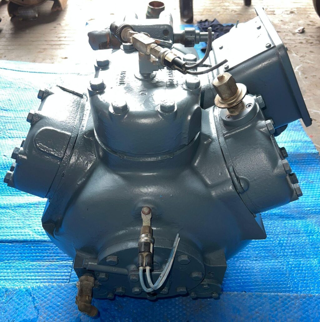 CARLYLE - 06E - SEMI-HERMETIC RECIPROCATING COMPRESSOR - Image 5