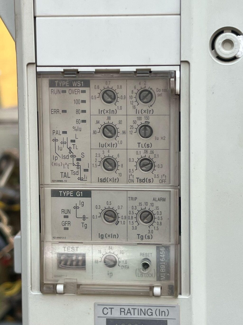 MITSUBISHI - AE1600-SW - AIR CIRCUIT BREAKER - Image 3