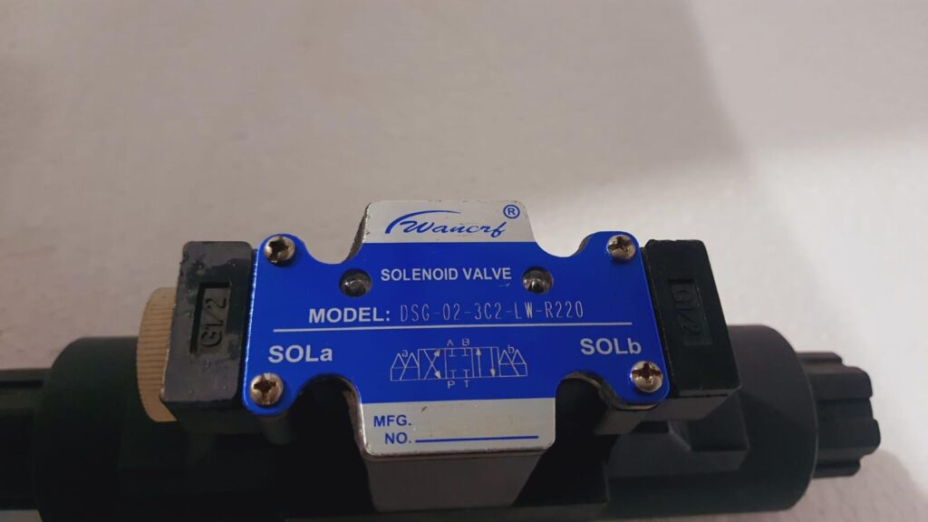 WANCRF - DSG-02-3C2-LW-R220 - SOLENOID VALVE - Image 2