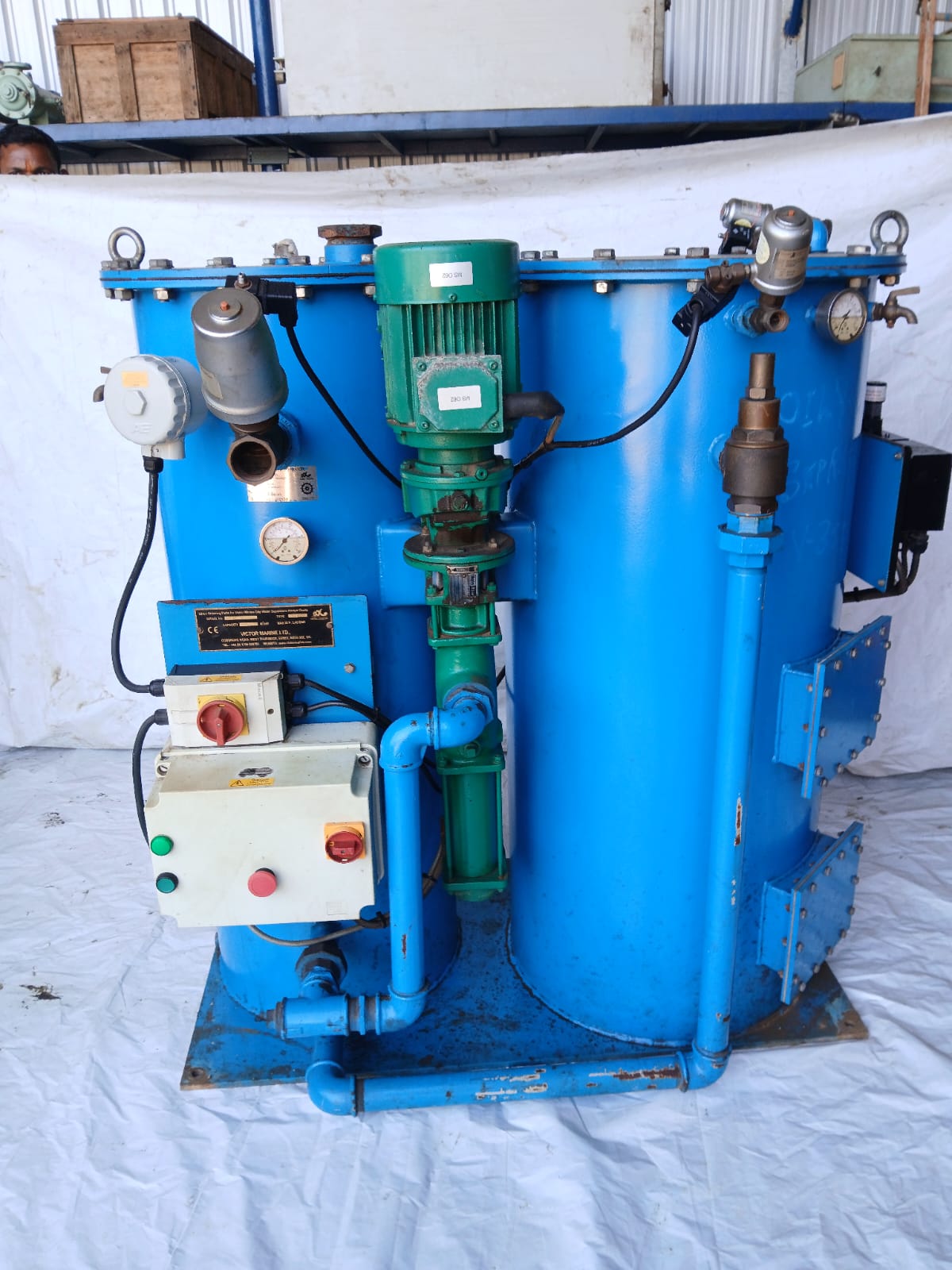 104 (2) VICTOR - MARINE OILY WATER SEPARATOR - Image 1
