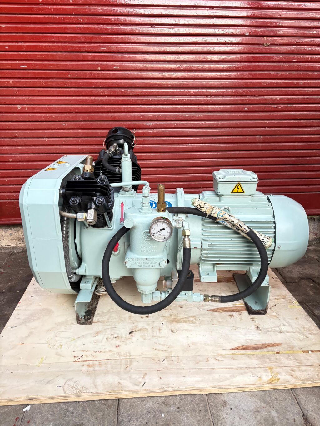 J.P. SAUER & SOHN - WP 33L-100 - AIR COMPRESSOR