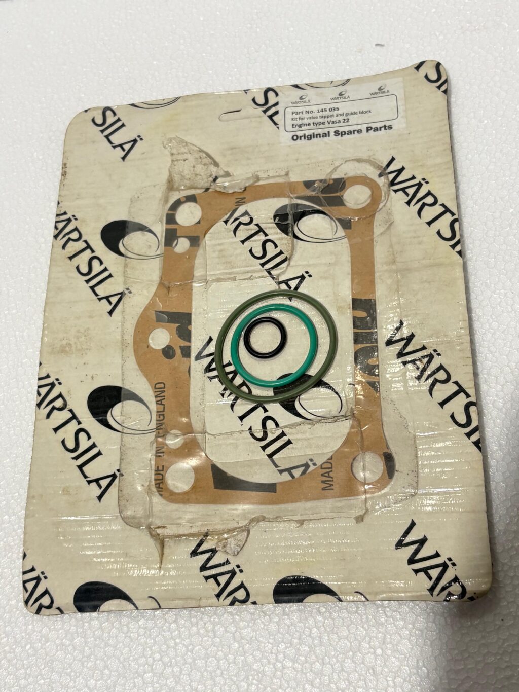 WÄRTSILÄ - 145 035 - KIT FOR VALVE TAPPET AND GUIDE BLOCK