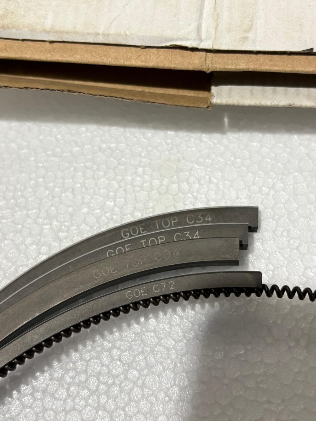 WÄRTSILÄ - PISTON RING SET / OIL CONTROL RING - Image 2