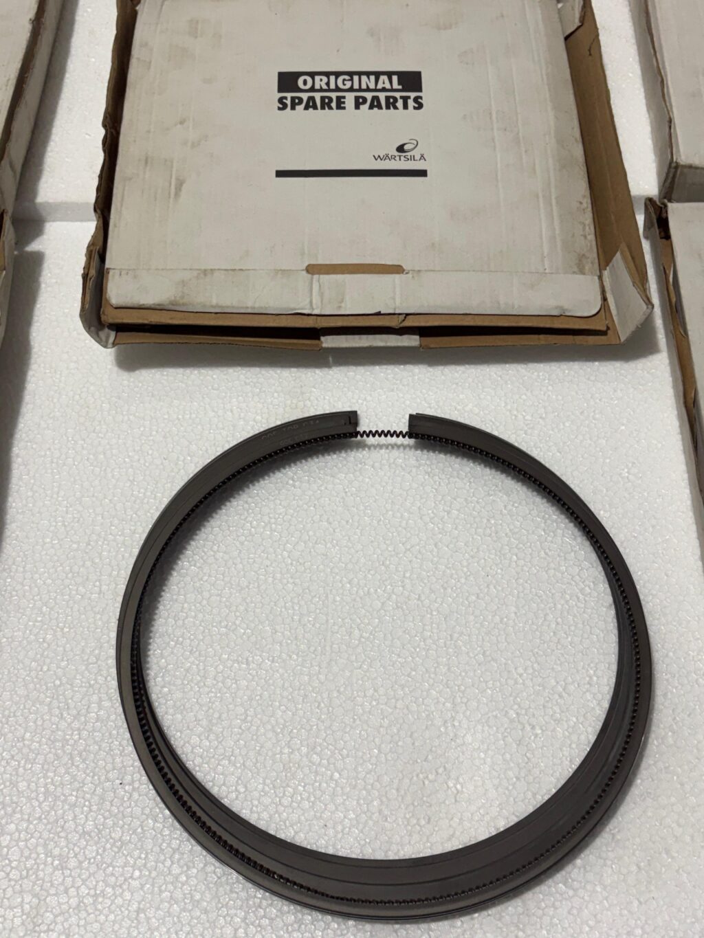 WÄRTSILÄ - PISTON RING SET / OIL CONTROL RING - Image 4