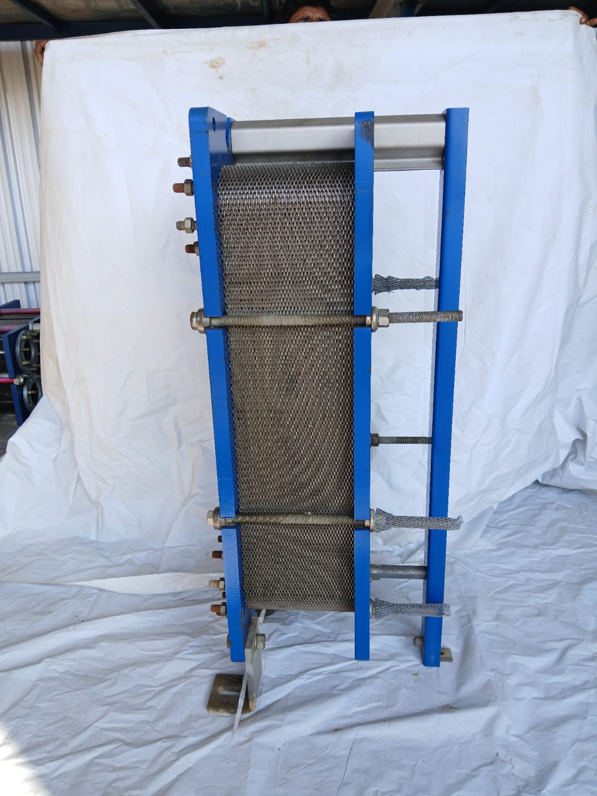 5 (7) APV - N 25 - PLATE HEAT EXCHANGER - Image 1